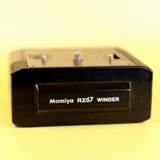 Mamiya RZ67 Winder For RZ67  Not Tragedy, Signs Of Battery Leaks