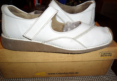 CAMEL Damenschuhe Leder 42 gebraucht weiß OVP Klettverschluß