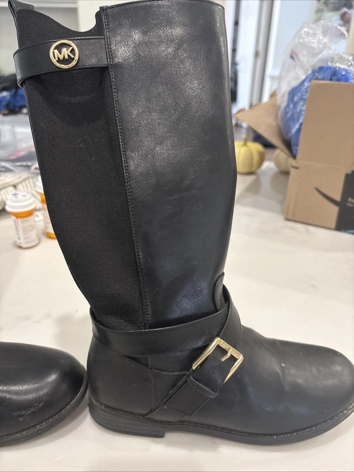 Botas juveniles Michael Kors MK negras talla 3 EE. UU. elegantes y elegantes Foto 2 de 4