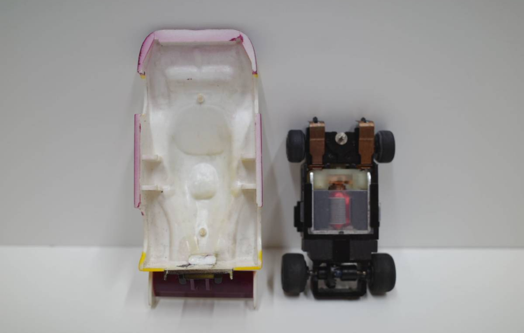 TOMY AFX Slot Car P-008 AFX Power Magna Silk Cut Jaguar XJR