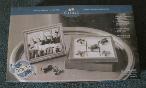 RARO Portico Anteriore da Collezione Circa Classics Tic Tac Toe Edizione Auto & Aereo - Foto 1 di 2