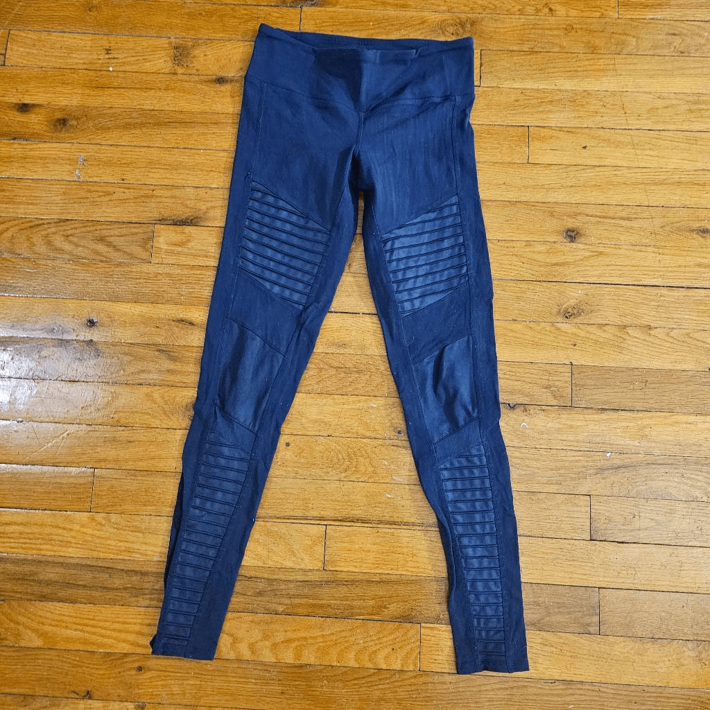 Alo Yoga Womens XS High Waist Moto Legging in Dark Blue for Yoga & Athletic Wear