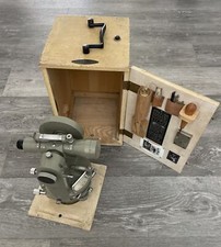 VINTAGE COMPACT TRANSIT THEODOLITE WITH COMPASS ((TOKYOSOKKI CO,LTD NA-2))