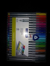Staedtler Triplus Fineliner 0.3mm Marker Pens 20 Colors in easel storage case
