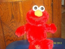 TYCO SESAME STREET RED MONSTER ELMO LOVES YOU PLUSH TALKING MUPPET