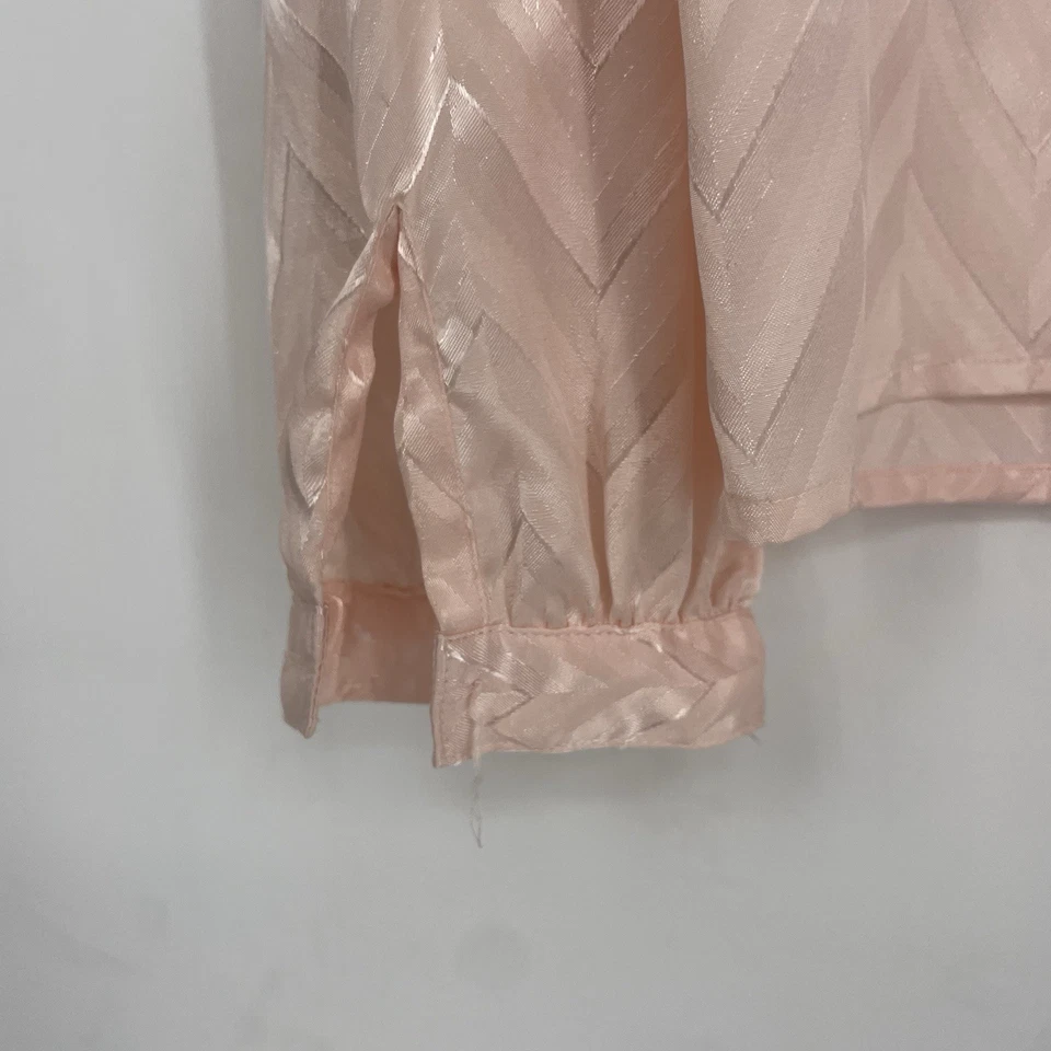 Blusa vintage años 70 notaciones rosa satinado geométrica disfraces Halloween Daphne Foto 3 de 4