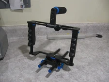 NEEWER Film Making Camera Video Cage Kit, Top Handle Grip Shoe Mount Shoe Mount