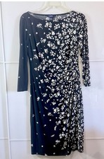 NWOT CHAPS Women s M Black White Floral Knit Sheath Dress Long Sleeve Ruched