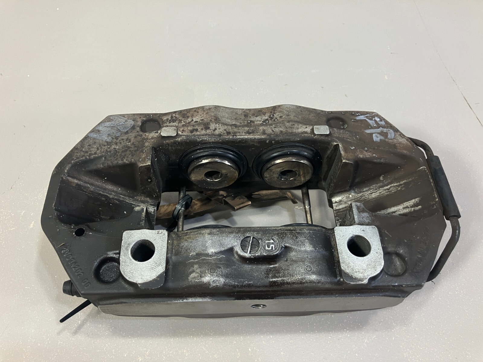 Maserati Ghibli 2014-2022 FRONT+RIGHT Brake caliper