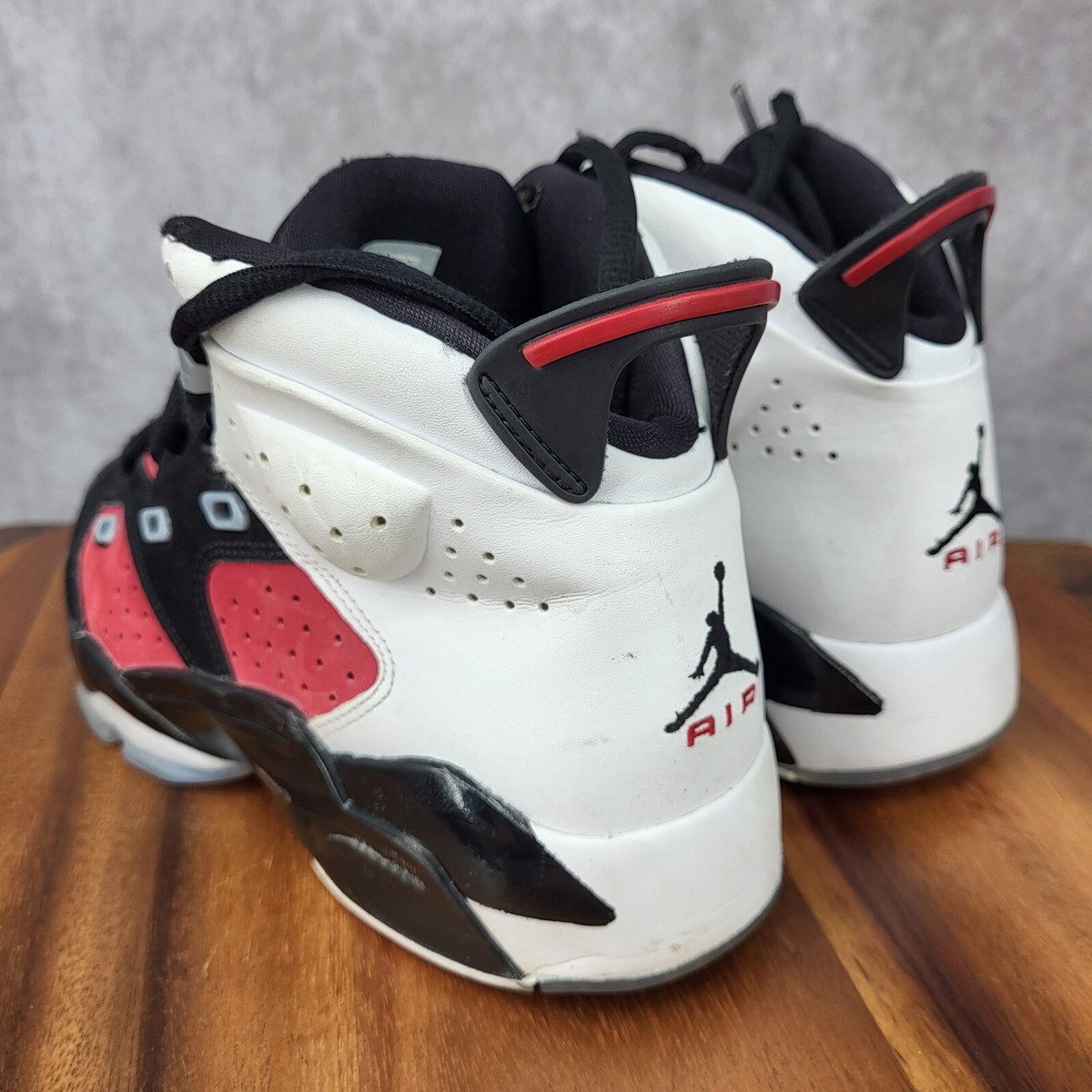 Nike Air Jordan 6 Carmine Sneakers Boys 6.5 Black Red