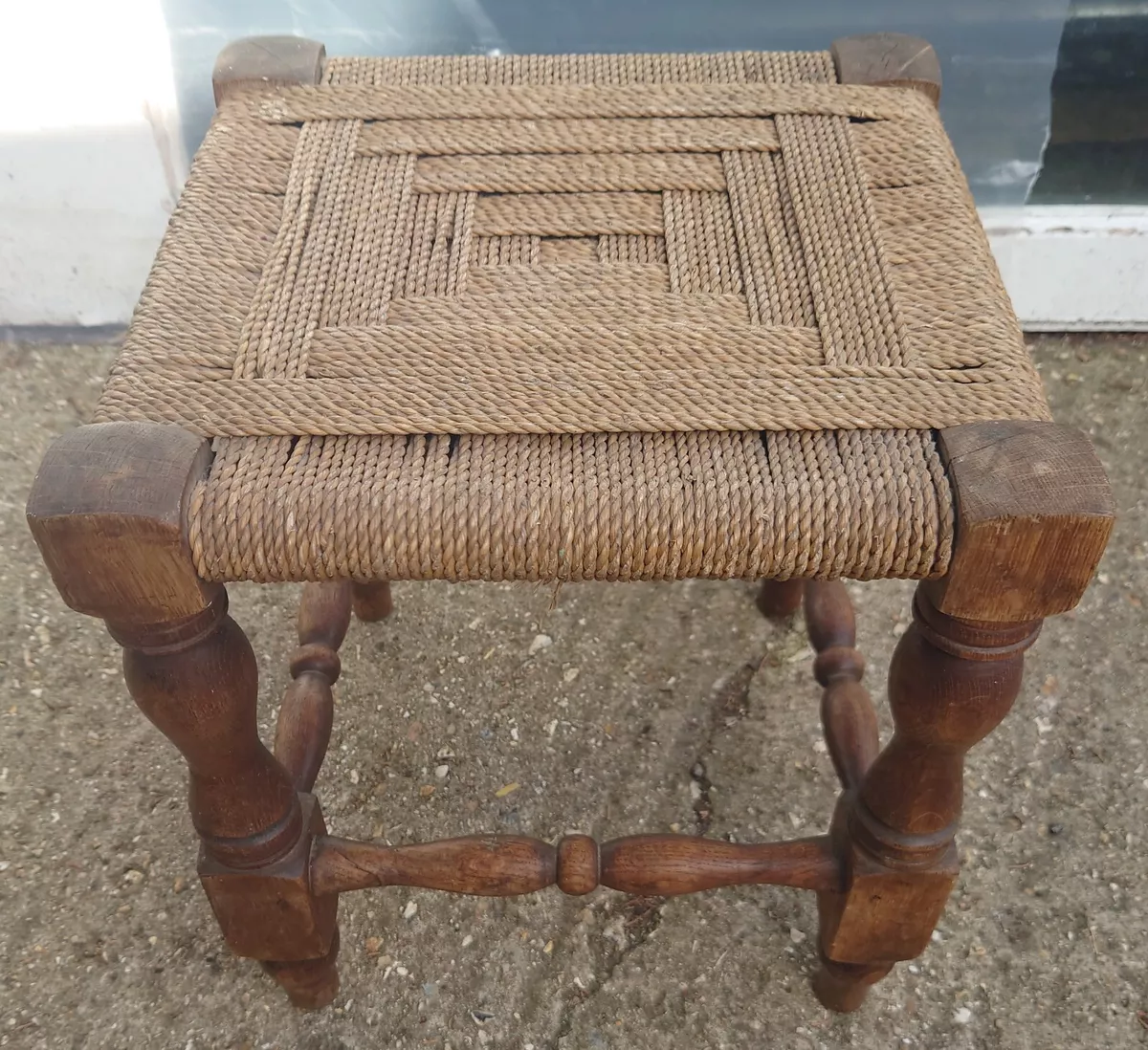 Retro Vintage Oak Rope Rush Seat Small Foot Stool Turned Oak Legs Woven