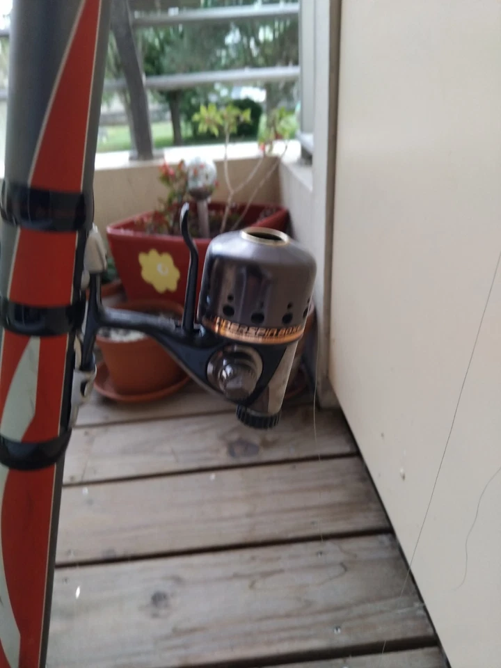 Vends Exeptionnel ensemble canne et moulinet pour peche a la bolognaise - Photo 2/2