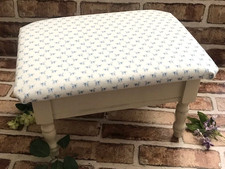 VINTAGE HINGED-LID FOOTSTOOL W/ NEW BLUE FLORAL FABRIC & ANTIQUE WHITE WOOD BASE