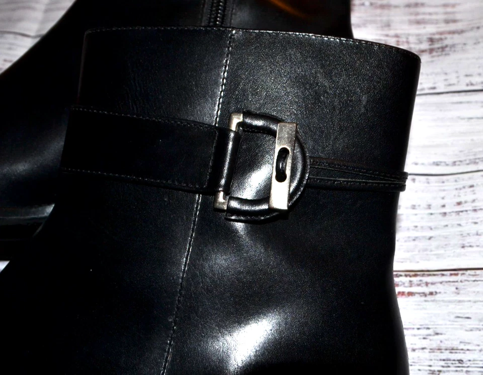 Botines de cuero negro liso con detalle de palanca Talbots para mujer talla 8,5 Foto 3 de 4