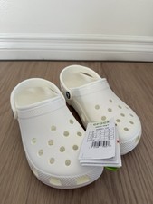 Crocs Classic Clog. Big Kid Size J5