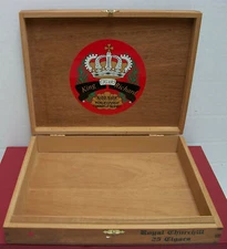 VTG ROYAL Churchill Finest Carribean Blends 25ct Cigar Box HCFT Wooden Dovetail 