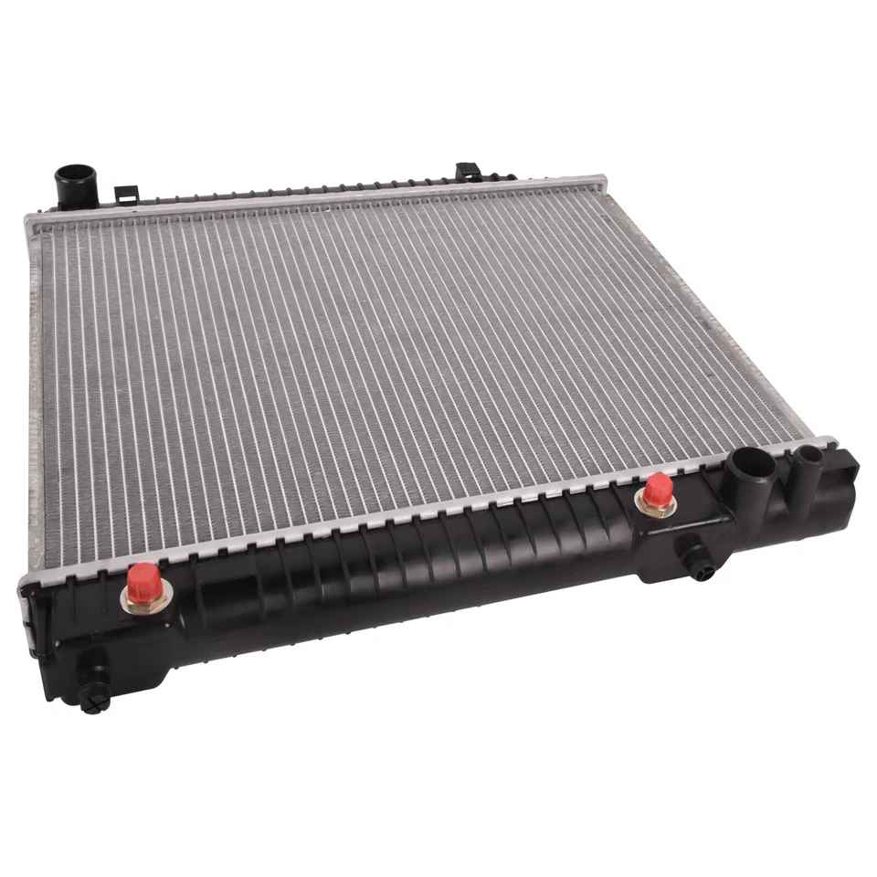 Radiator Fits For Mercedes-Benz 300SD 1984 1985 300D 300CD 300TD 1985 1265003503 - Image 3 of 4