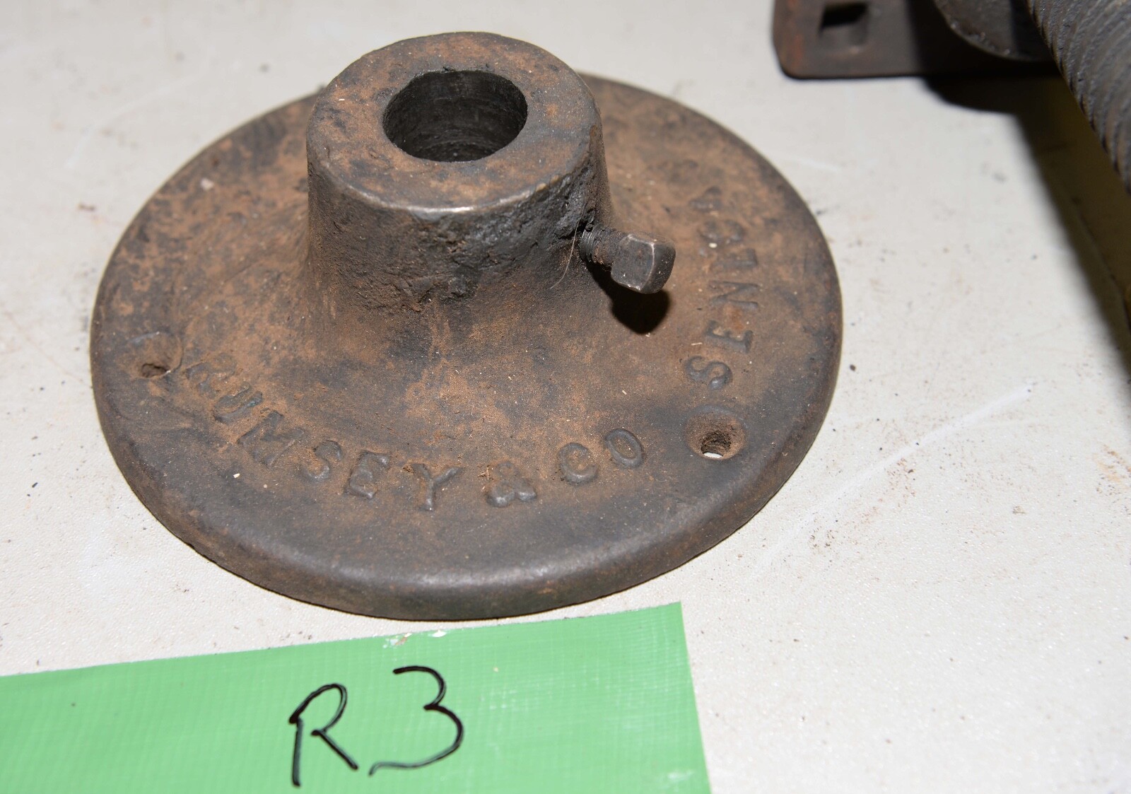 2 Rumsey Seneca Falls NY cast iron plate bench screw veneer press clamp