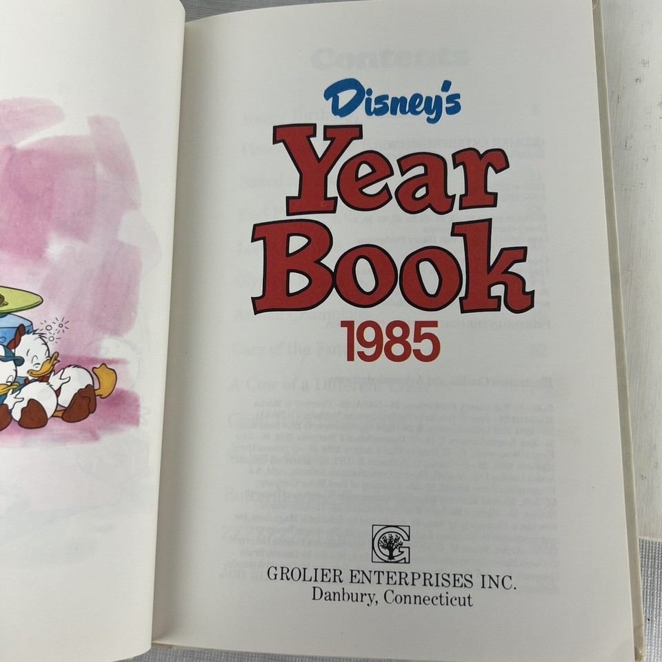 Disney's Year Book 1985 1987 Wonderful World of Reading Vintage