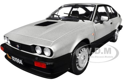 1984 ALFA ROMEO GTV6 SILVER 1/18 DIECAST MODEL CAR BY SOLIDO