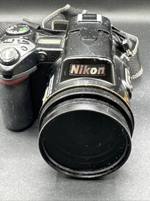 Nikon COOLPIX 8800 VR 8.0MP Digital Camera - Black UnTested - No