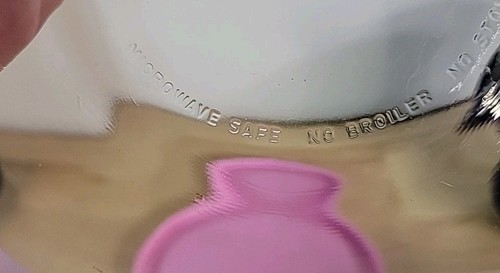 Pyrex Hello Kitty 4-Cup Round Glass Storage Container Pink Ribbon Dots Lid - Picture 13 of 19