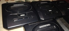 SEGA GENESIS MODEL 2 VIDEO GAME CONSOLE ONLY LOT OF 5 FOR PARTS READ DESCRIPTION