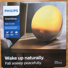 Philips SmartSleep Wake-Up Light HF3520 Sunrise Simulation Alarm Clock Radio