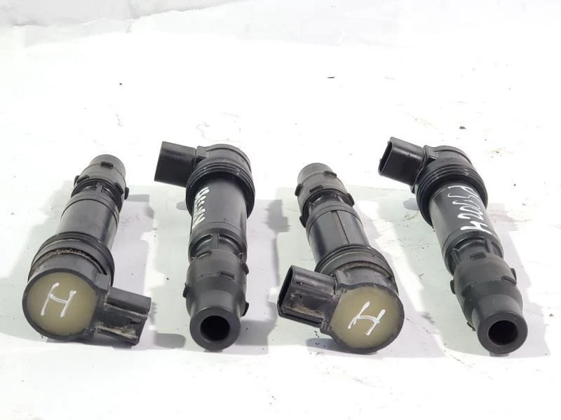 Juego de cuatro bobinas de encendido 21171-1272 Kawasaki Ninja ZX-6R ZX600 OEM 2001 2005 Foto 2 de 4