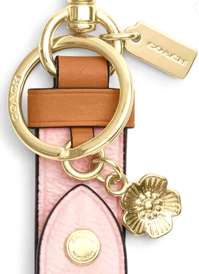 🩷Coach Trigger Snap Bag Charm - CEA24 Pink Signature Canvas w