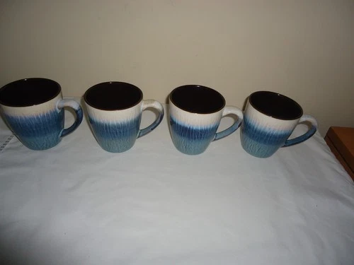 Set of 4 Mikasa Reed Gourmet Basics Coffee Tea Cups Mugs Blue