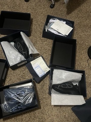 Brand new diors DM before you buy all sizes available just text me