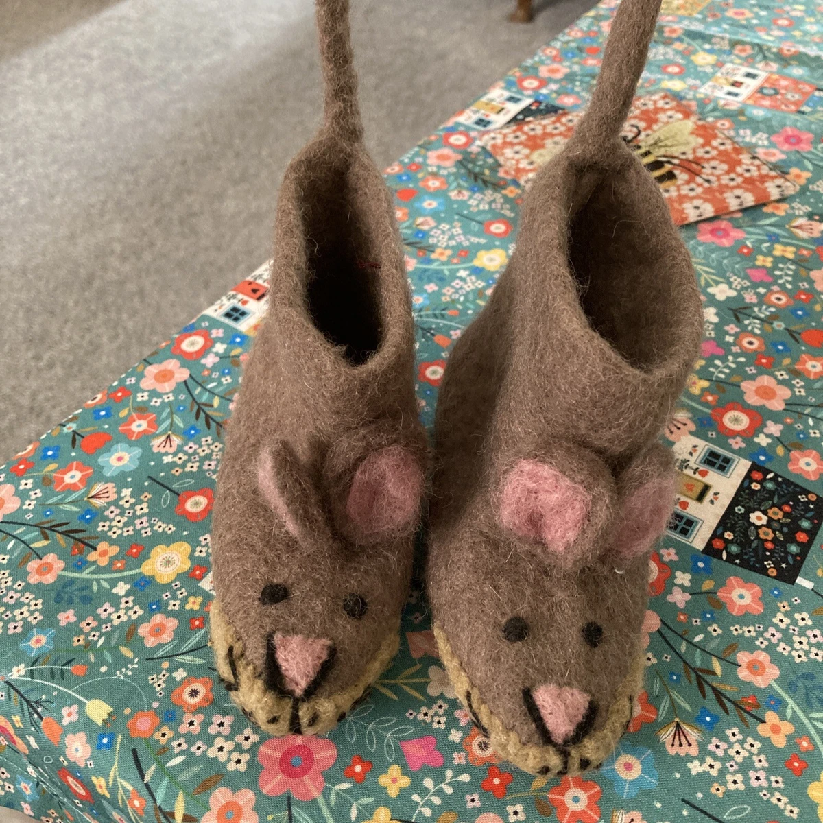 Sew Heart Felt Cute Mouse Slippers For Babies Never Worn eBay