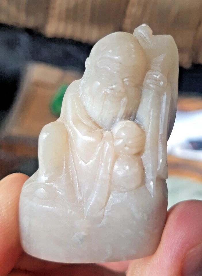 Antique Chinese Qing Period Soapstone Jade Seal Chop of Shou Lao 5 cm / 2 in's - Image 3 of 4