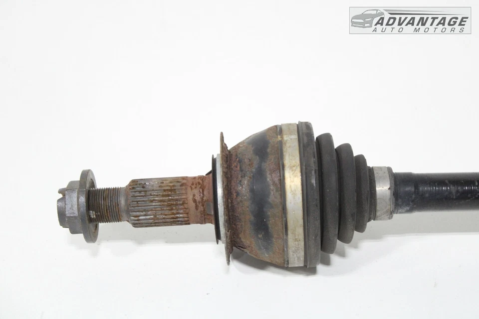 Cadillac ATS 2013-2018 AWD eje trasero derecho CV P23117788 OEM Foto 3 de 4