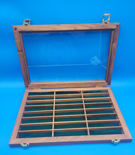 Fountain Pen Display box for 24 pens Glass and wood NIce condition 18" x 12" - Picture 2 of 12
