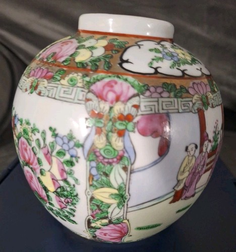 Chinese Famille Rose Jar/Vase Floral Men Women Handpainted - Picture 9 of 12