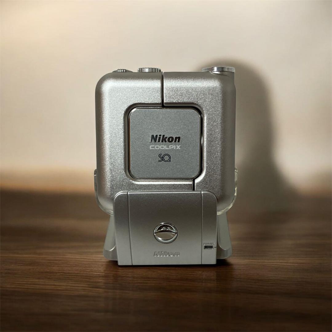 Nikon COOLPIX SQ Compact Digital Camera with Box and Accessories