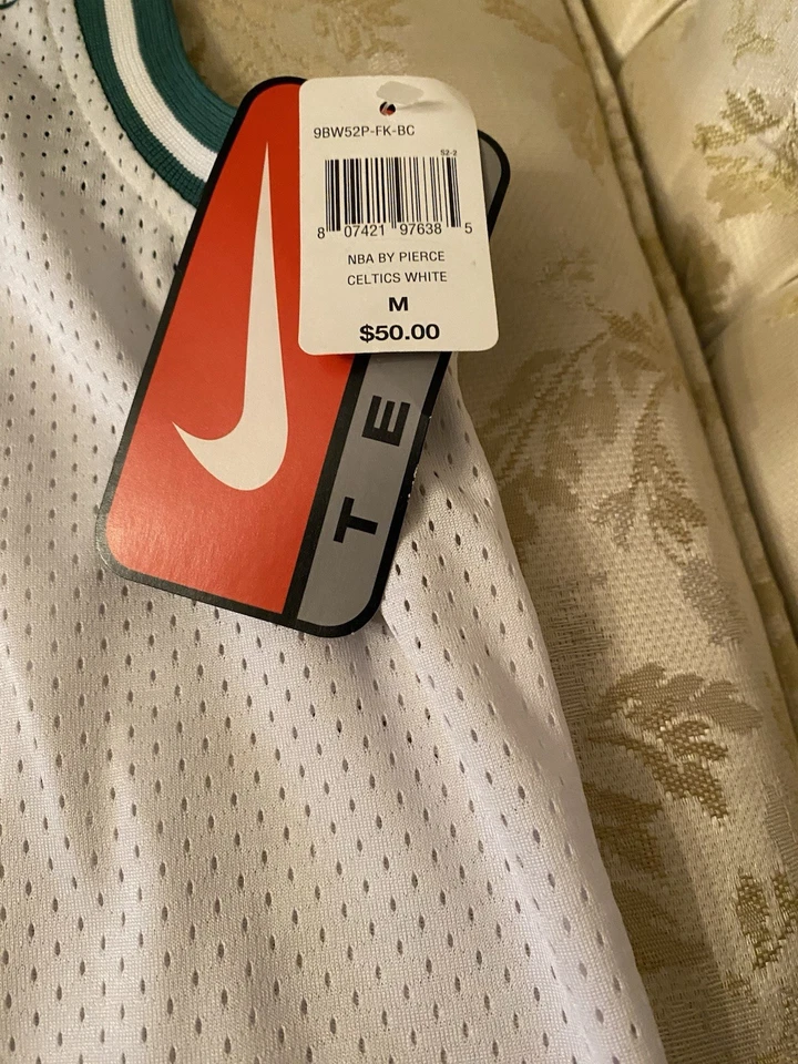 Camiseta deportiva de baloncesto blanca Paul Pierce #34 Nike Boston Celtics Swingman talla mediana Foto 2 de 3
