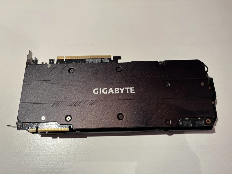 Gigabyte Windforce x3 Gaming OC 8GB NVIDIA GeForce RTX 2070 Super OVP - Bild 3 von 4