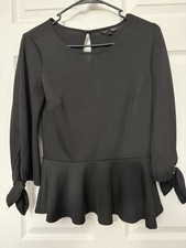 Banana Republic Black Blouse Size XS Sleeve cuff Ties to a Bow