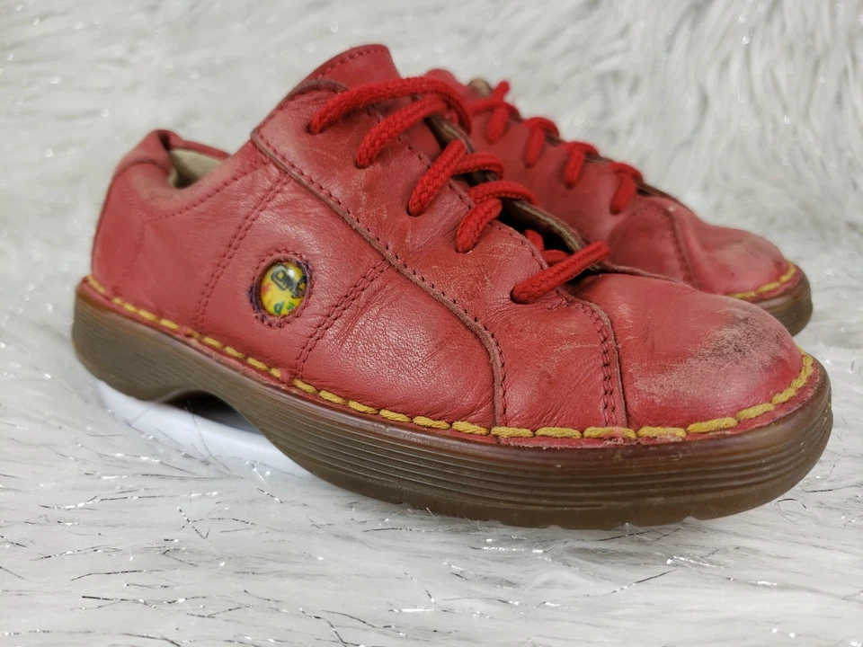 DR. MARTENS Doc Kids Red Leather Lace Up Shoes Kids Size US 11 - Image 3 of 4
