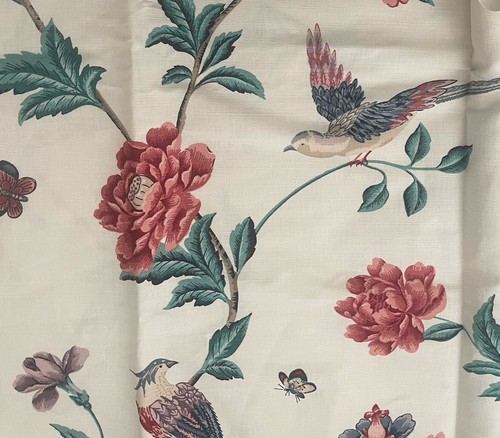 Laura Ashley Elveden Cranberry Stoff - 2 Stück je 55”x82”, Blumenvogel - Bild 4 von 4