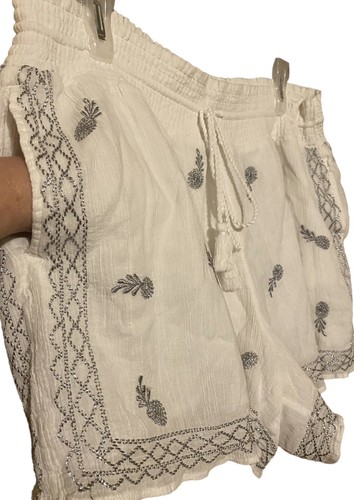 J. Crew White & Silver Embroidered Pineapple Shorts XL Pockets Drawstring Lined - Picture 17 of 18