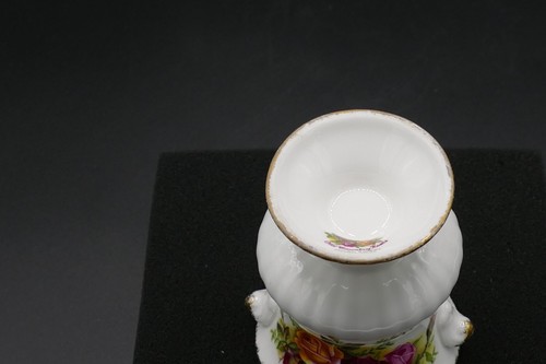 VINTAGE ROYAL ALBERT OLD COUNTRY ROSES Urn type vase - 3.5" 9cm - Picture 4 of 8