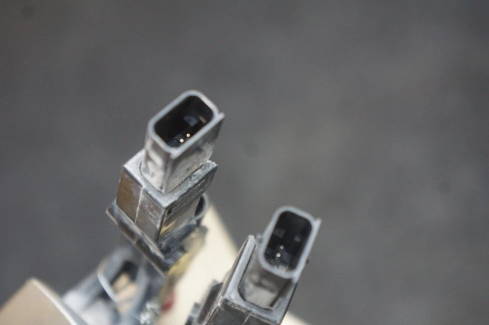 Juego de 2 manijas de puerta trasera izquierda y derecha beige OEM 4N0837208 AUDI A8L QUATTRO 2019 Foto 2 de 4