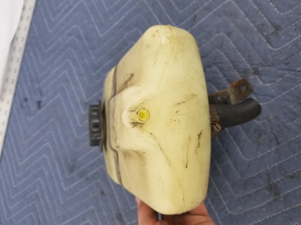 Volvo 240 244 245 кувшин расширительного резервуара перелива охлаждающей жидкости антифриза от оригинального производителя No2625E - Изображение 4 из 4