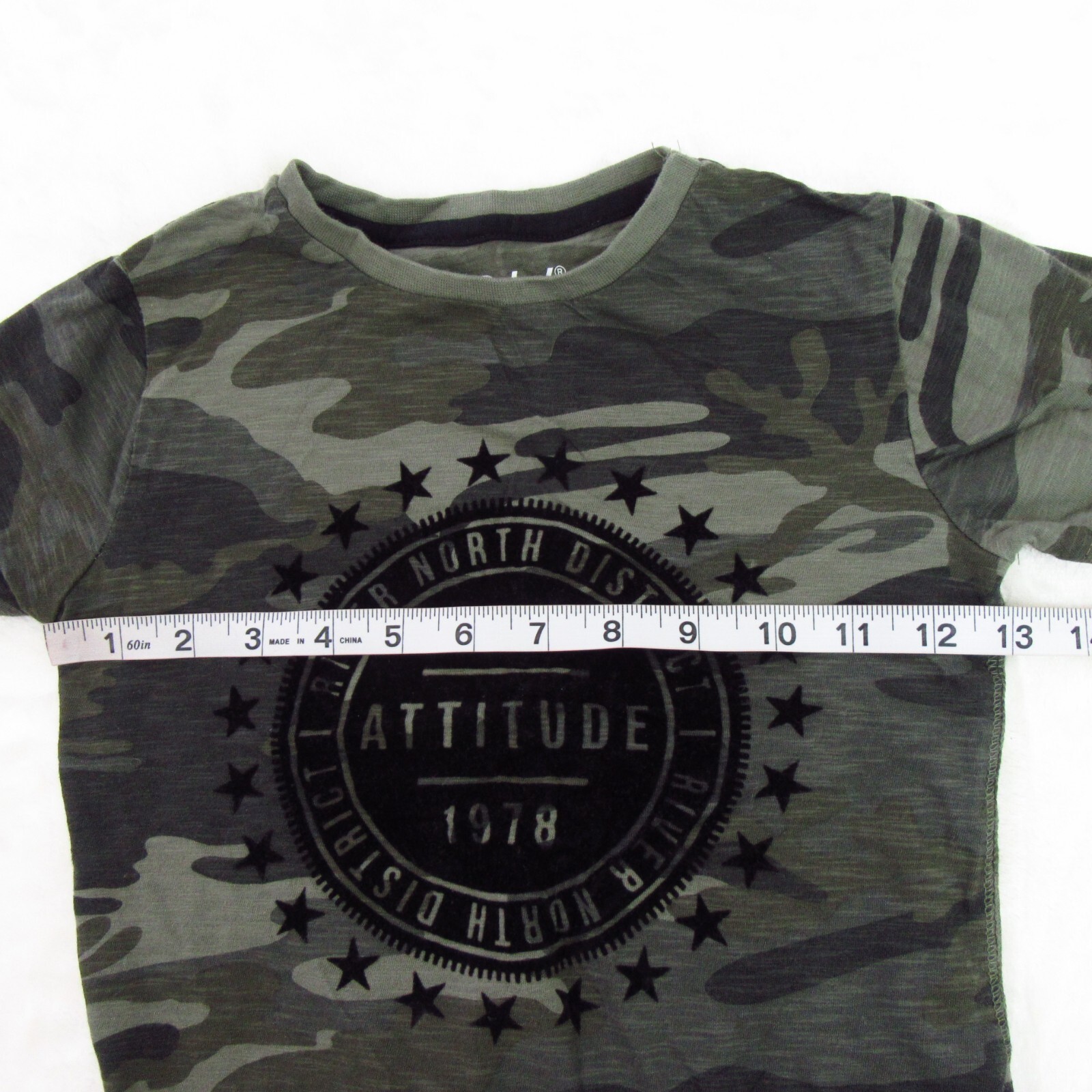 Rebel By Primark Size 5-6 Years NYC Attitude T-Shirt Felt Green Logo Camo/Green image 6