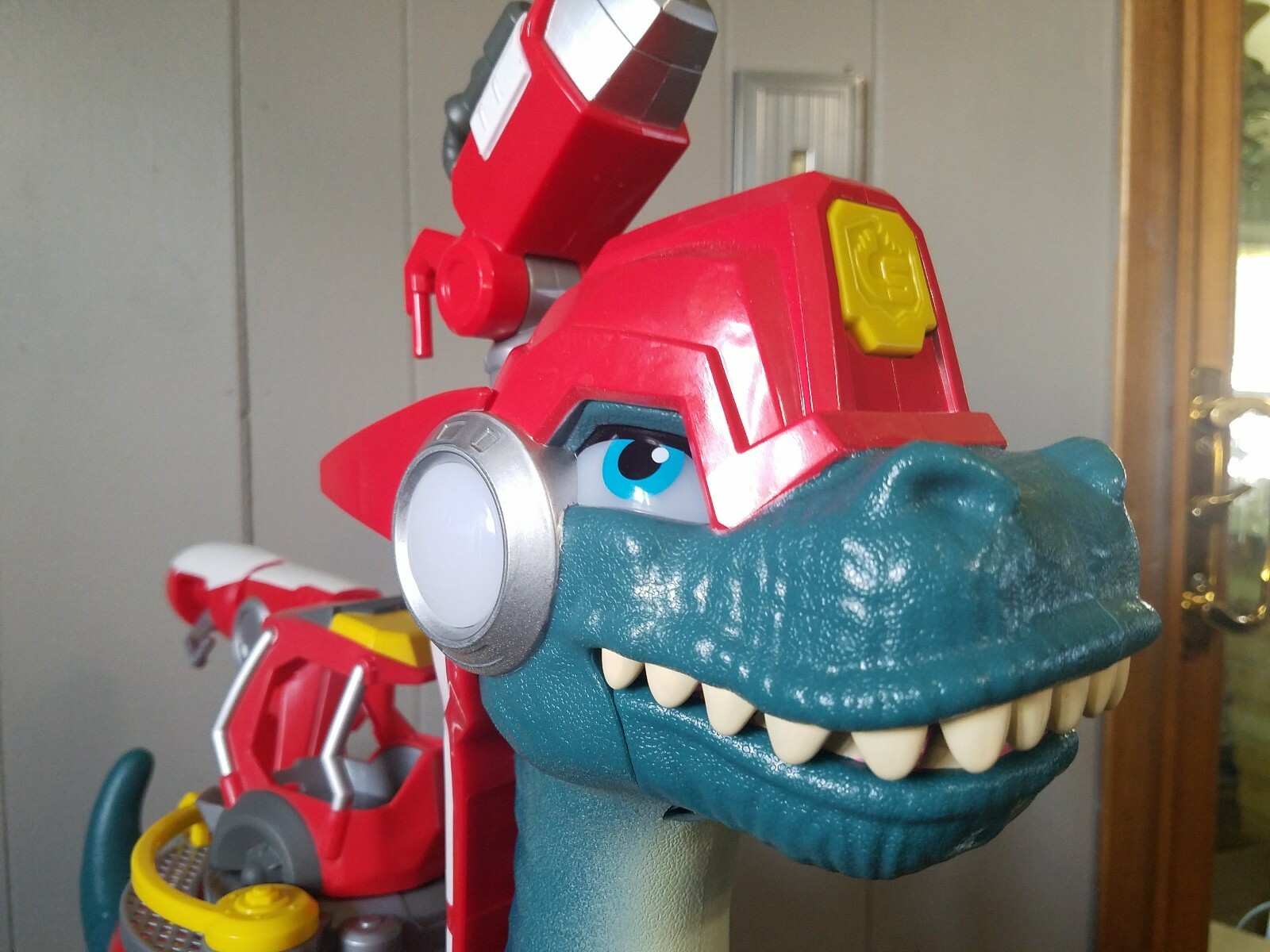 playskool heroes chomp squad blazeasaurus