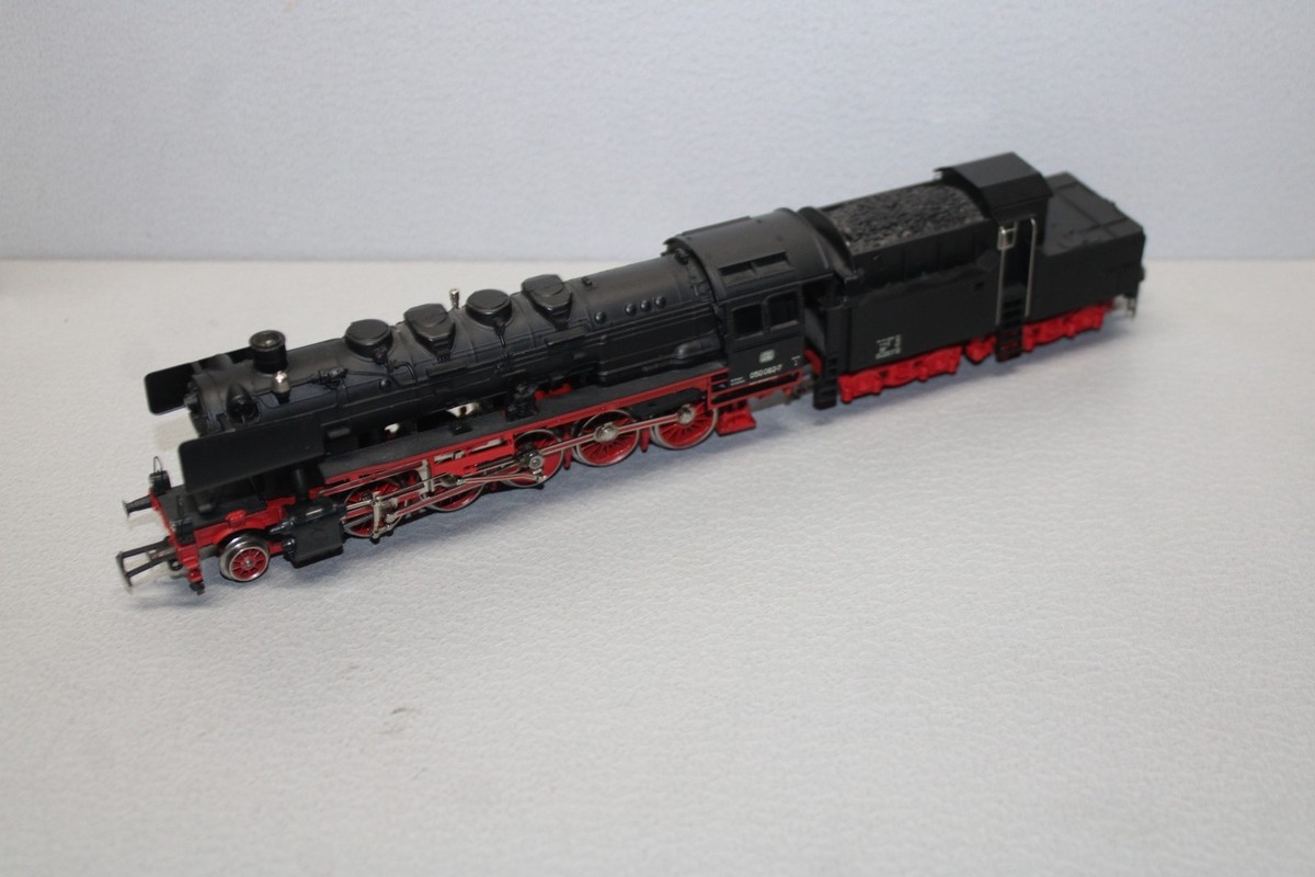 メルクリン　3084 Märklin 3084 Steam Locomotive Class 050 082-7 DB Scale H0